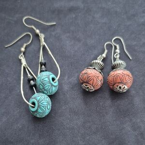 Bohemian earring set in silver tone